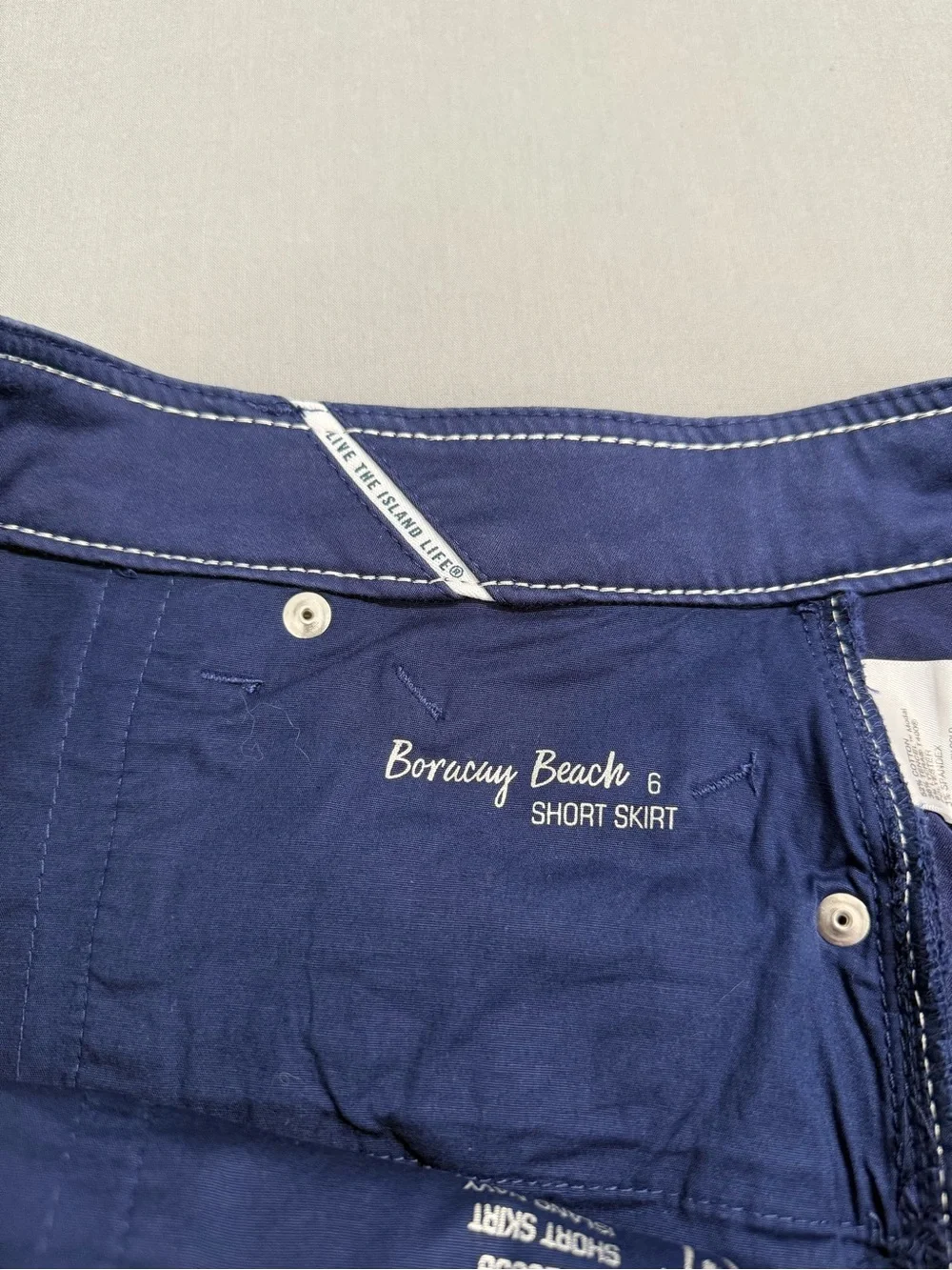 Tommy Bahama Boracay Beach Women’s Navy Blue Stretch Mini Skirt